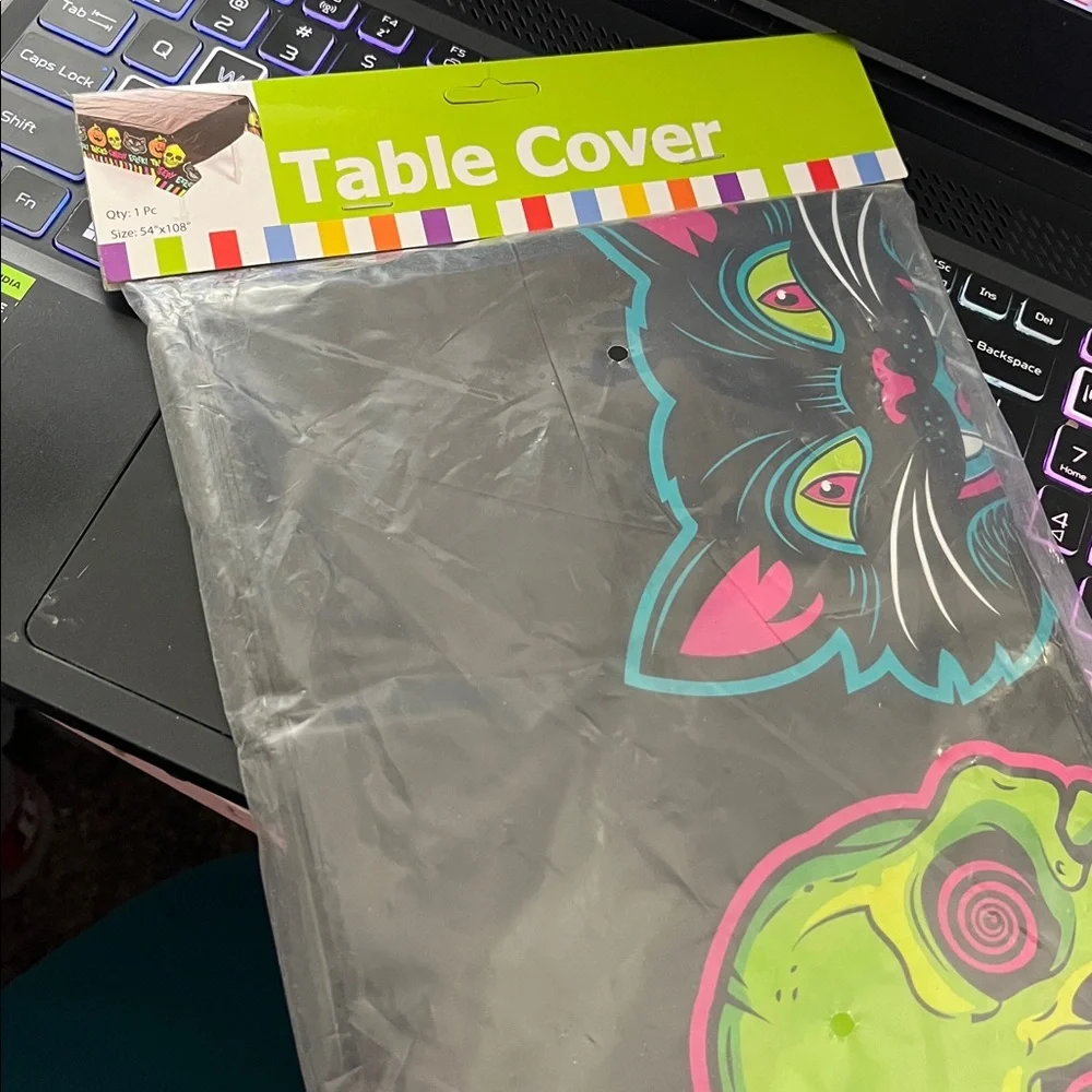 Halloween Spookadelic Table Cover